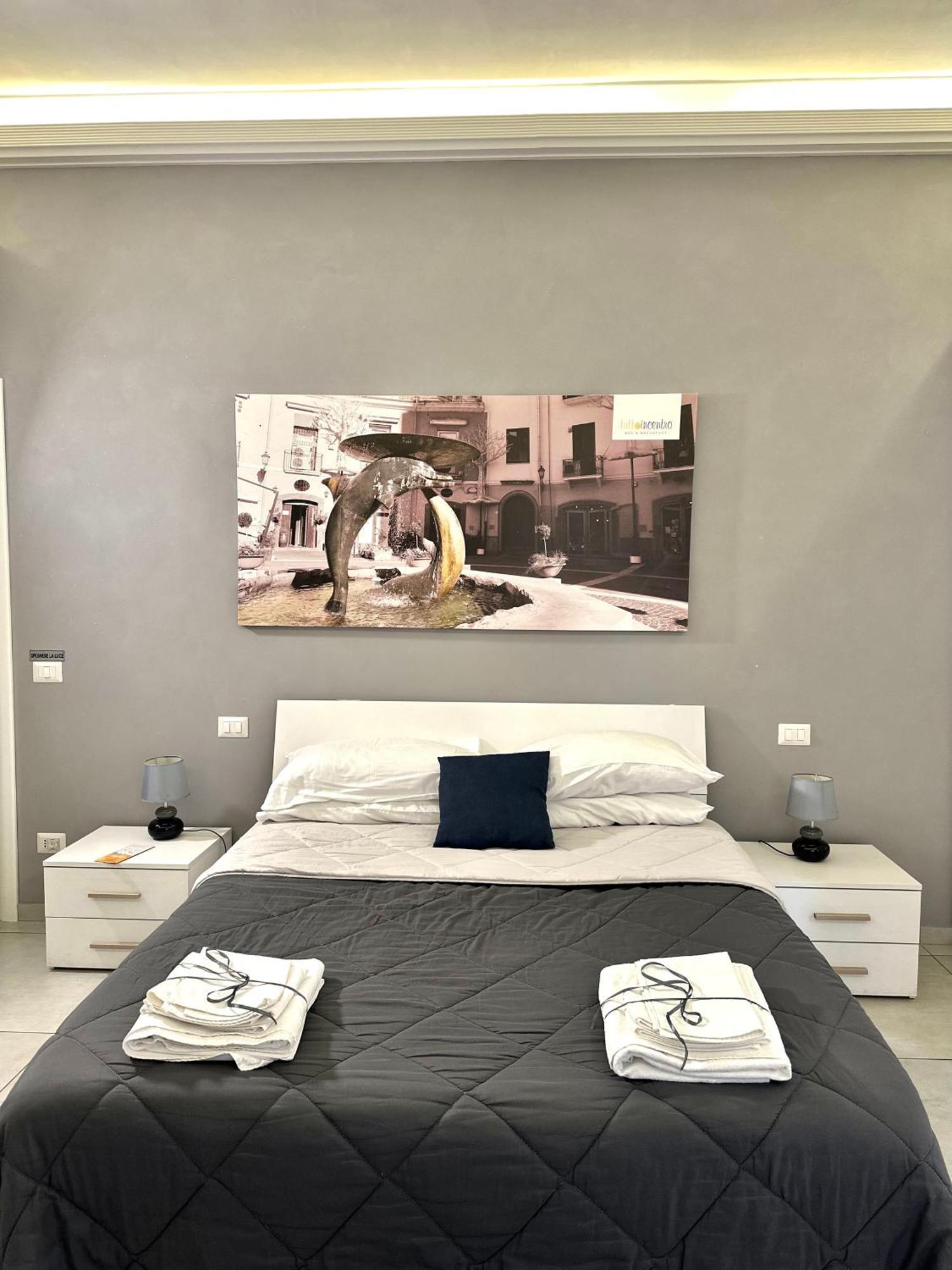 Tuttoincentro Bed & Breakfast Salerno Ngoại thất bức ảnh