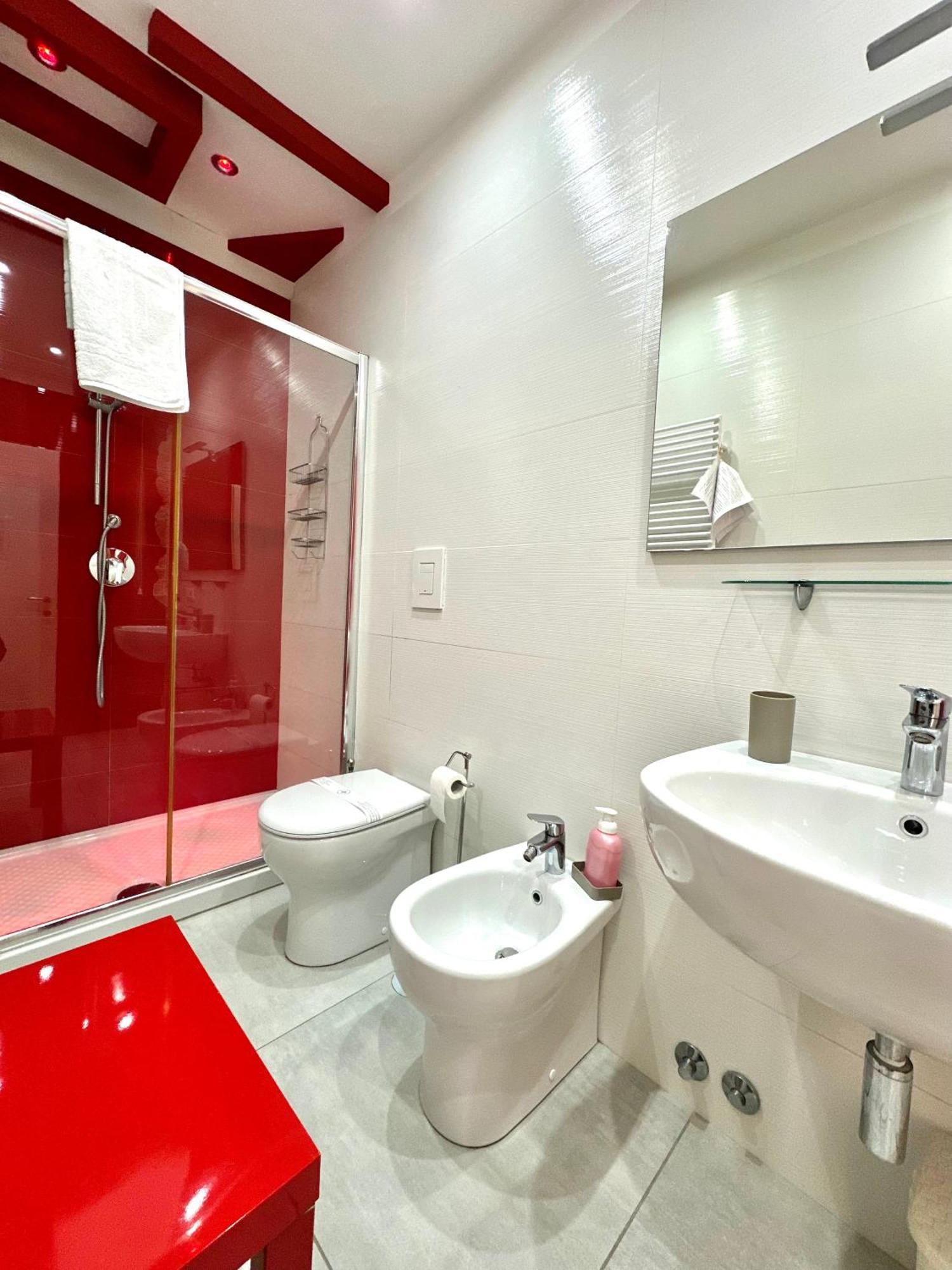 Tuttoincentro Bed & Breakfast Salerno Ngoại thất bức ảnh