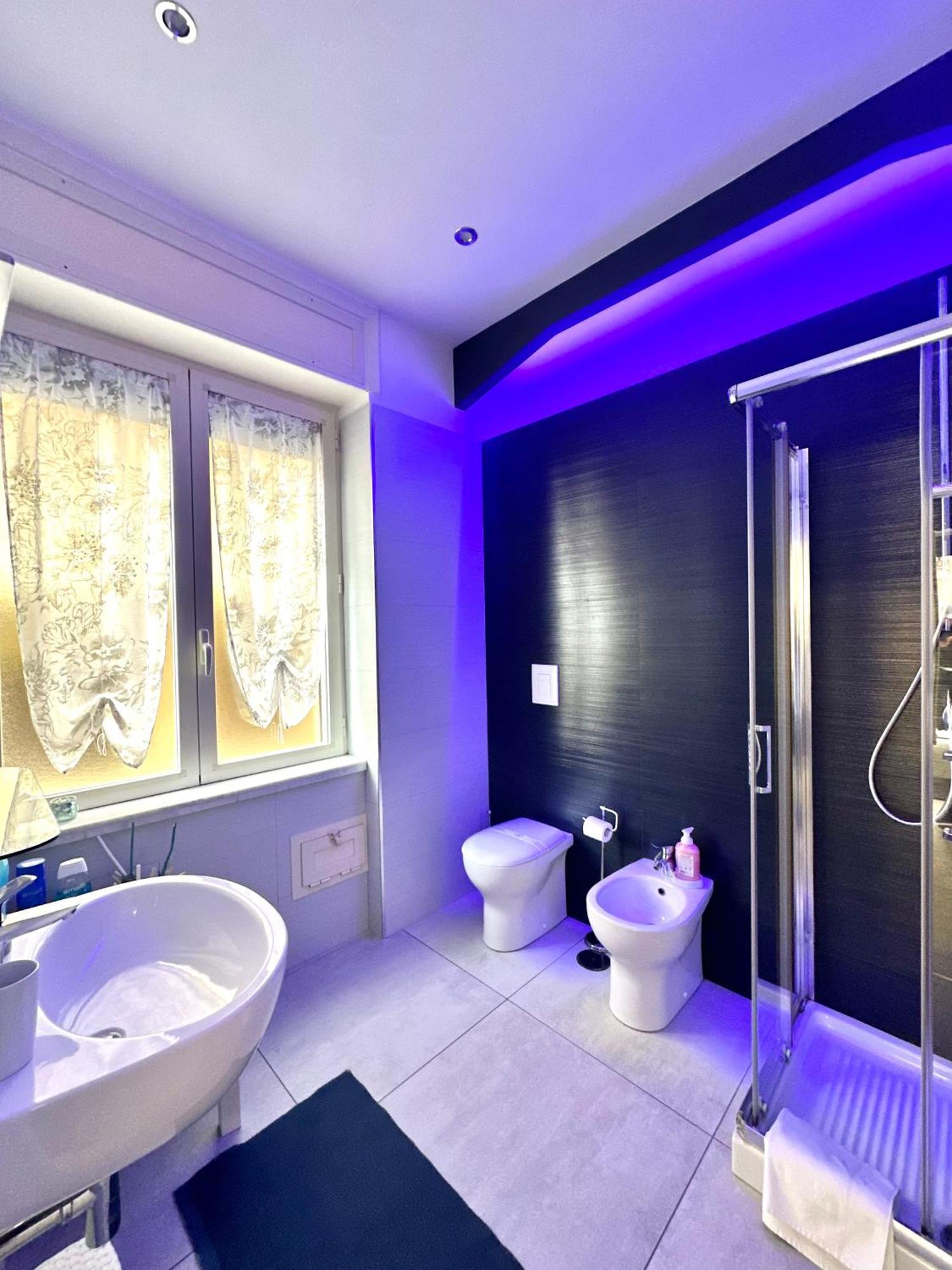 Tuttoincentro Bed & Breakfast Salerno Ngoại thất bức ảnh